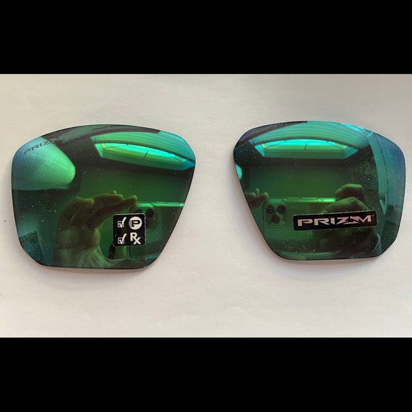 Oakley 093970758 Polarized Prizm Lenses 